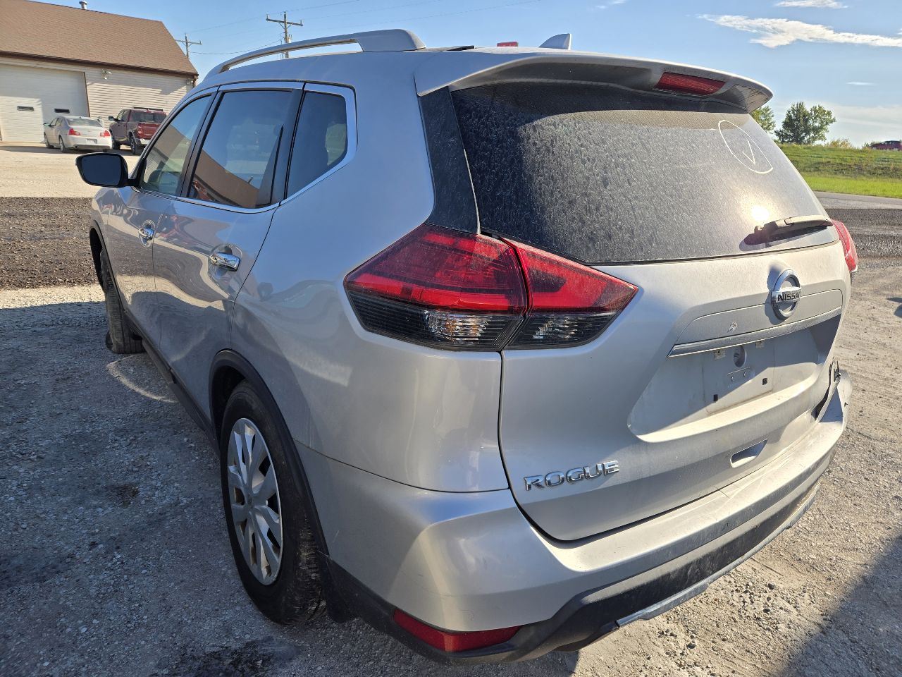 Vehicle/247854_03.jpg