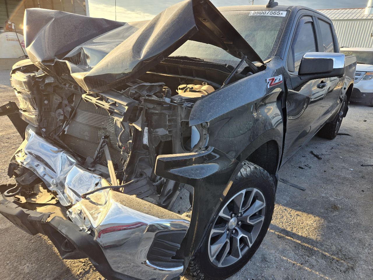 Vehicle/247895_02.jpg