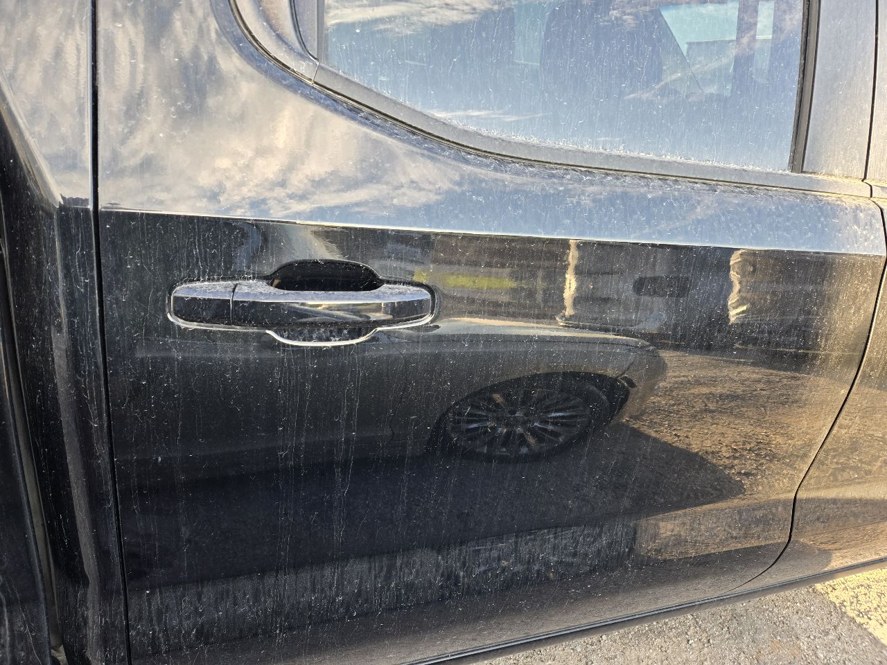 Vehicle/247895_07.jpg