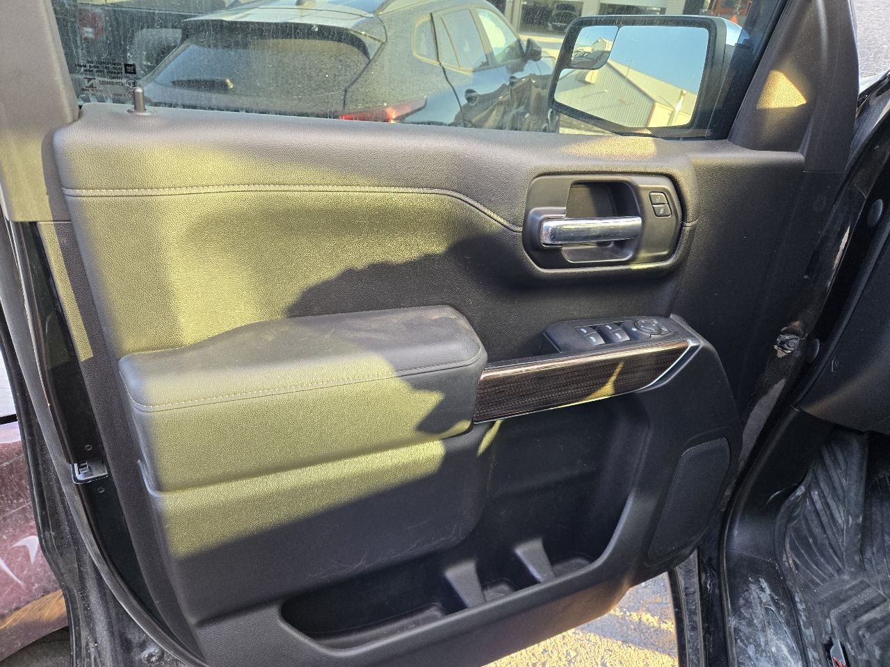 Vehicle/247895_11.jpg