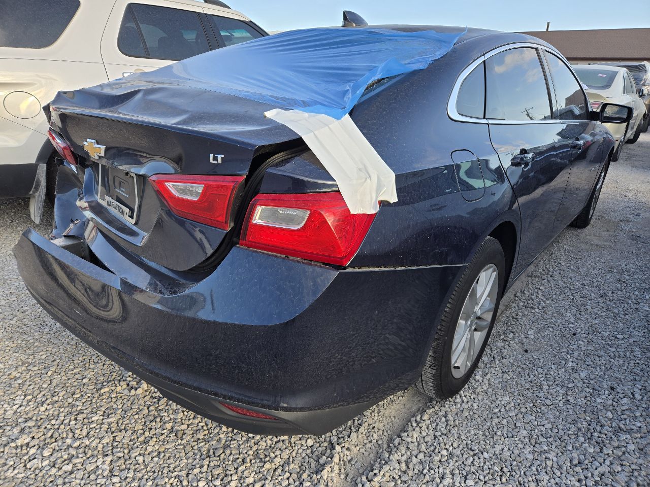 https://f005.backblazeb2.com/file/img-partshotlines-com/Inventory/EX441/Vehicle/247900_04.jpg