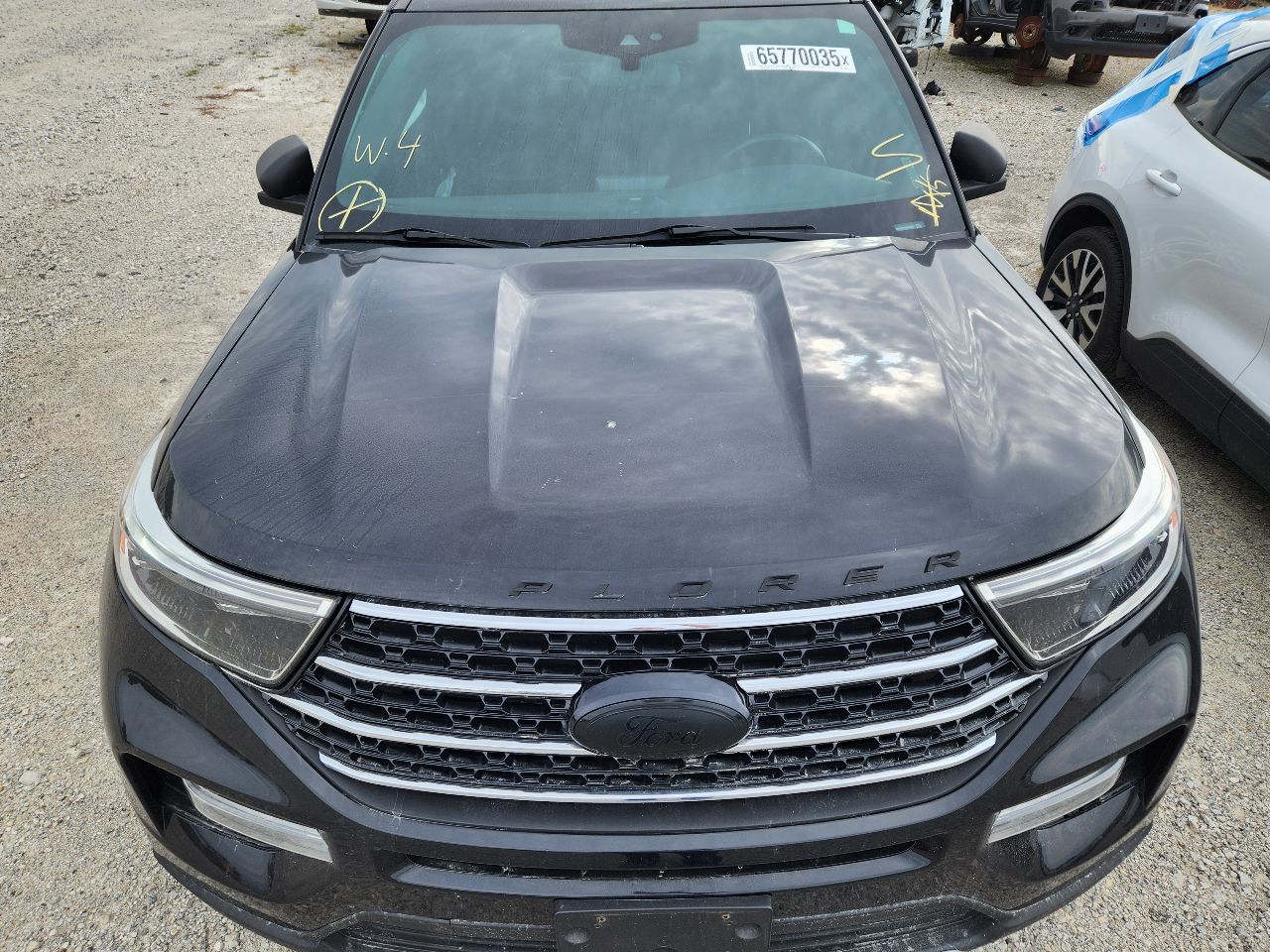 Vehicle/247907_14.jpg