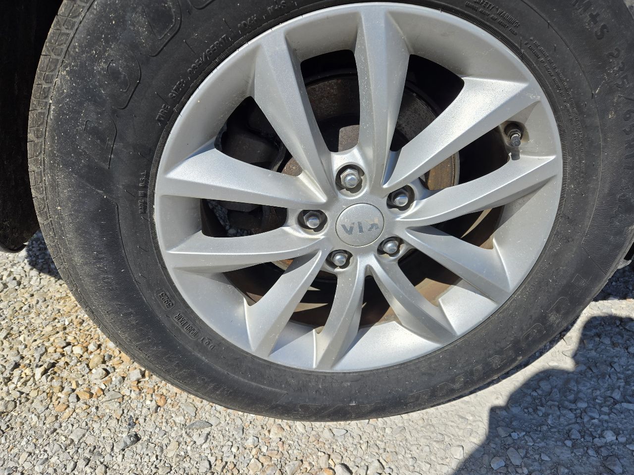 Vehicle/247917_06.jpg