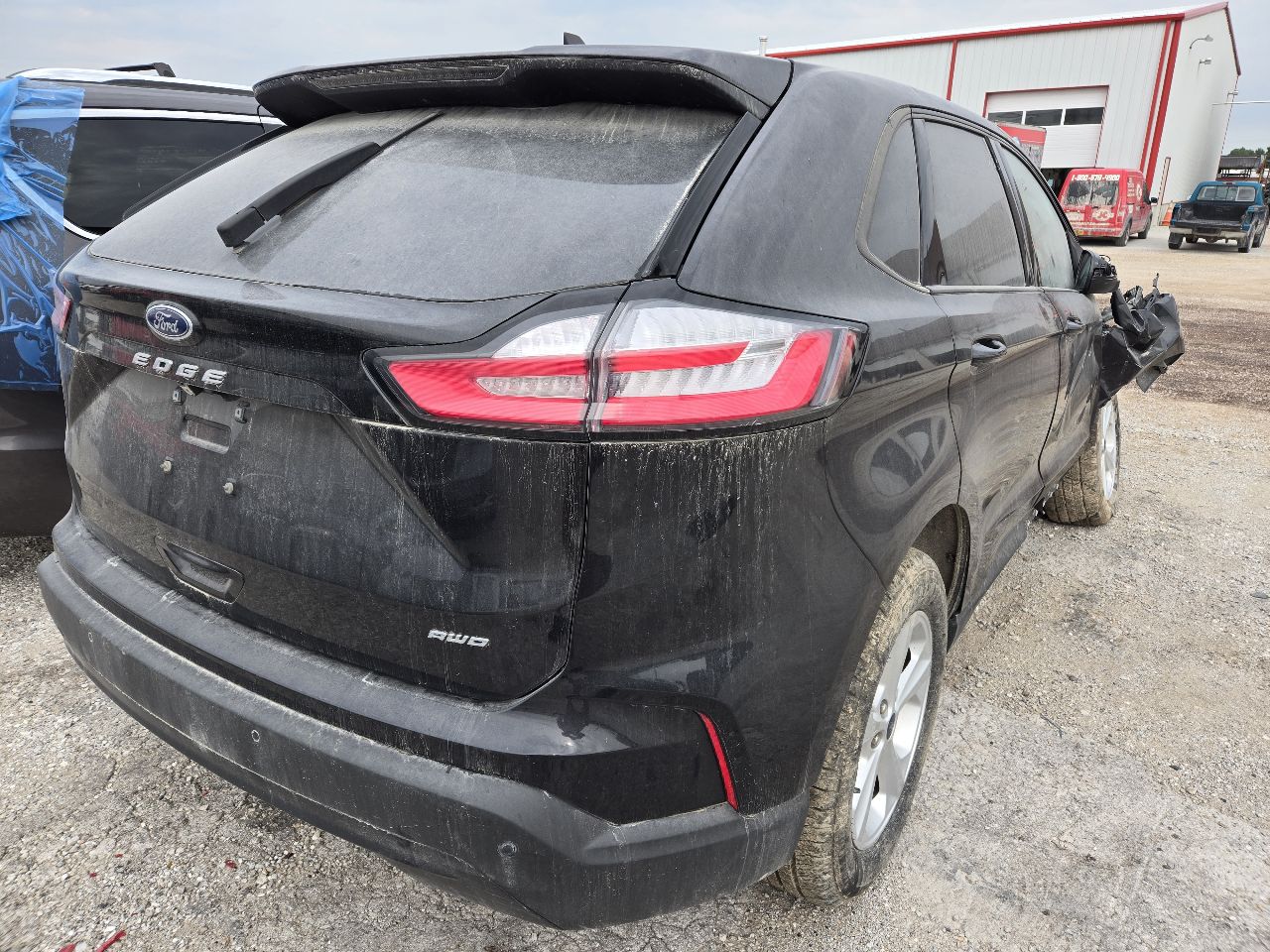 Vehicle/247954_04.jpg
