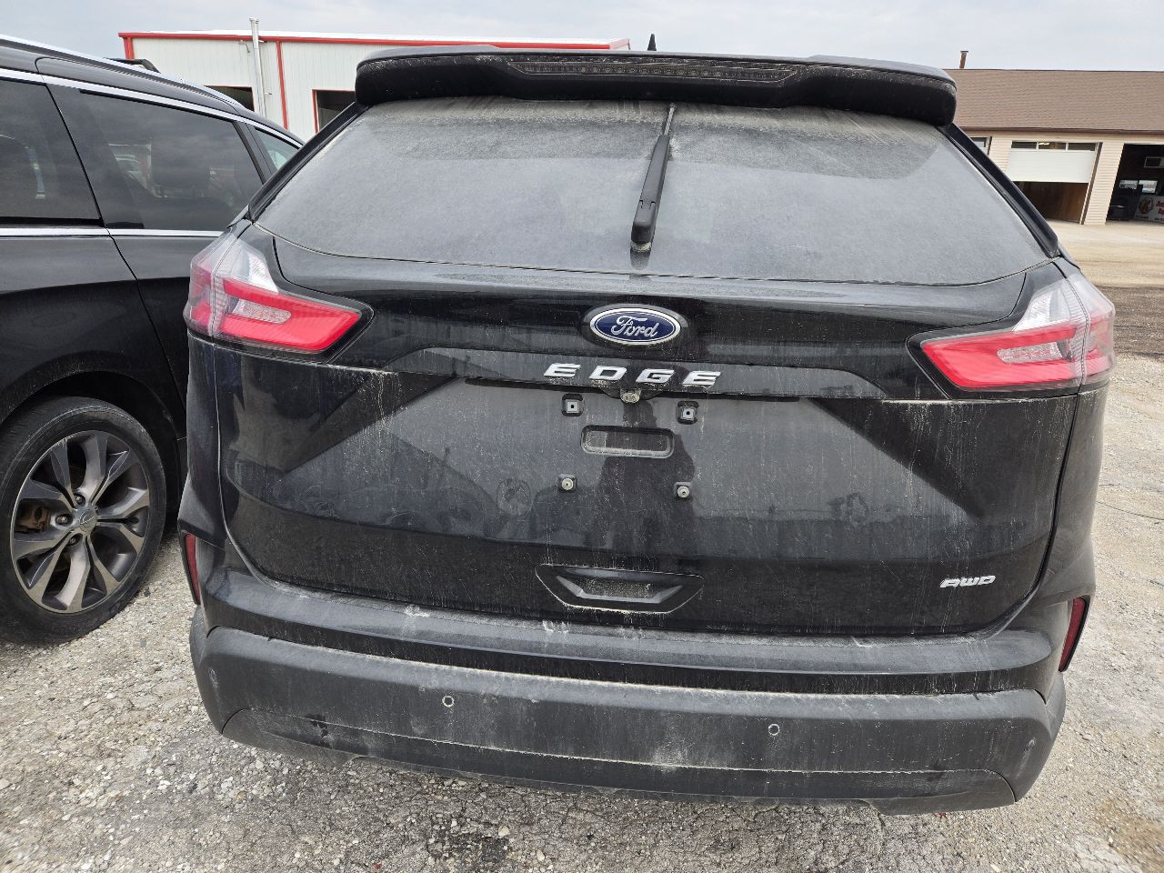 Vehicle/247954_05.jpg