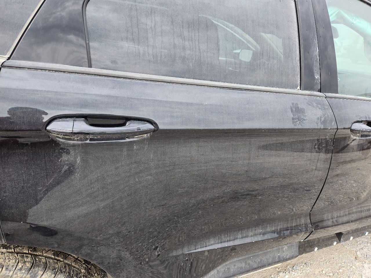 Vehicle/247954_07.jpg