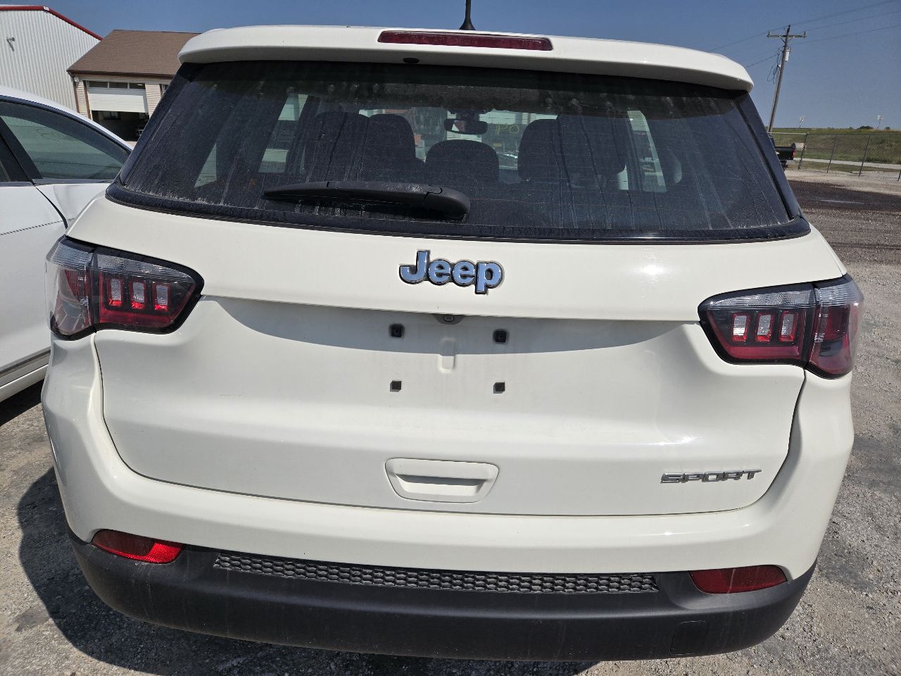 https://f005.backblazeb2.com/file/img-partshotlines-com/Inventory/EX441/Vehicle/247989_05.jpg