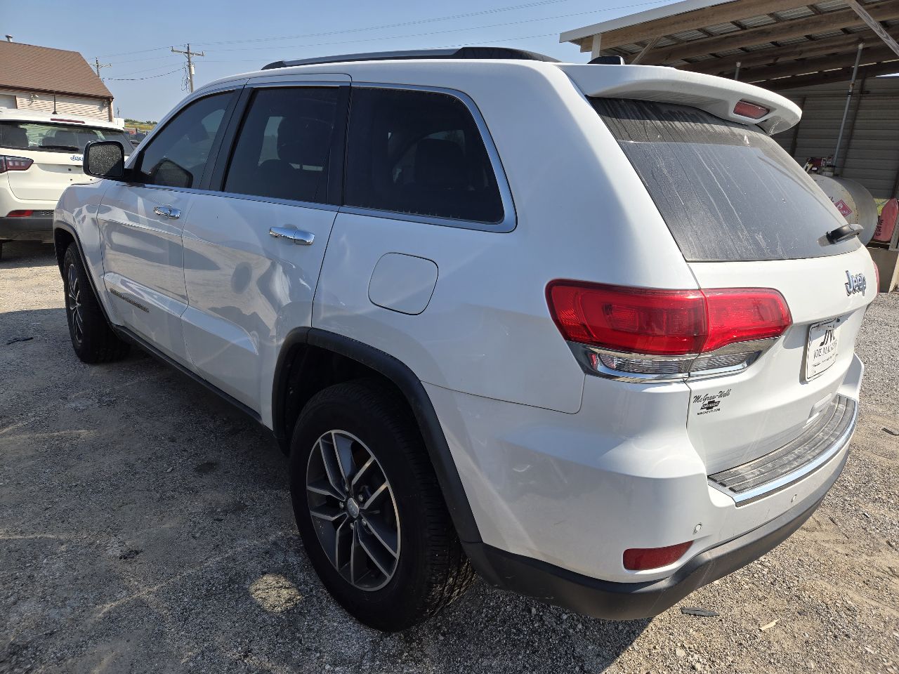 Vehicle/248009_03.jpg