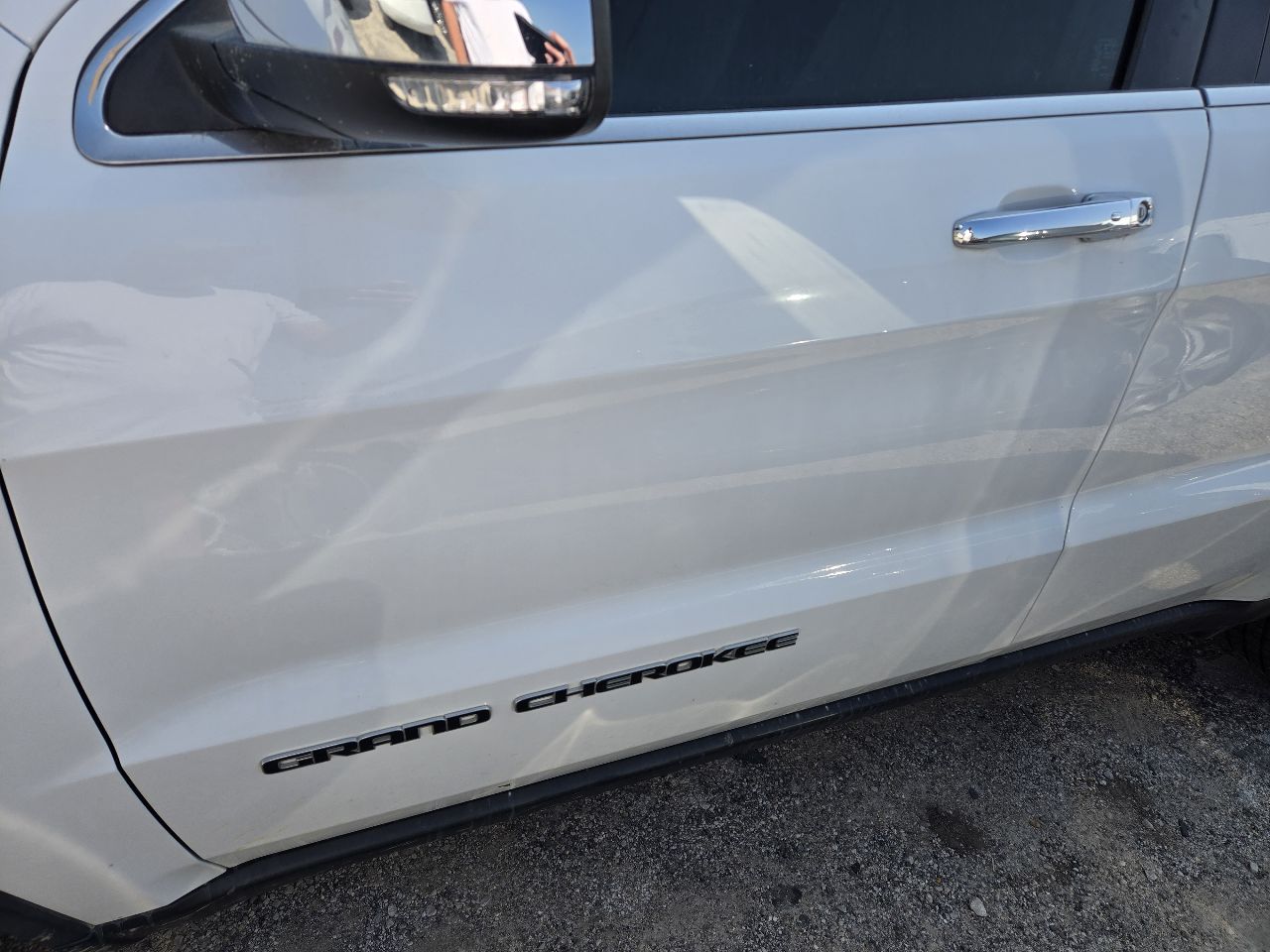 Vehicle/248009_09.jpg