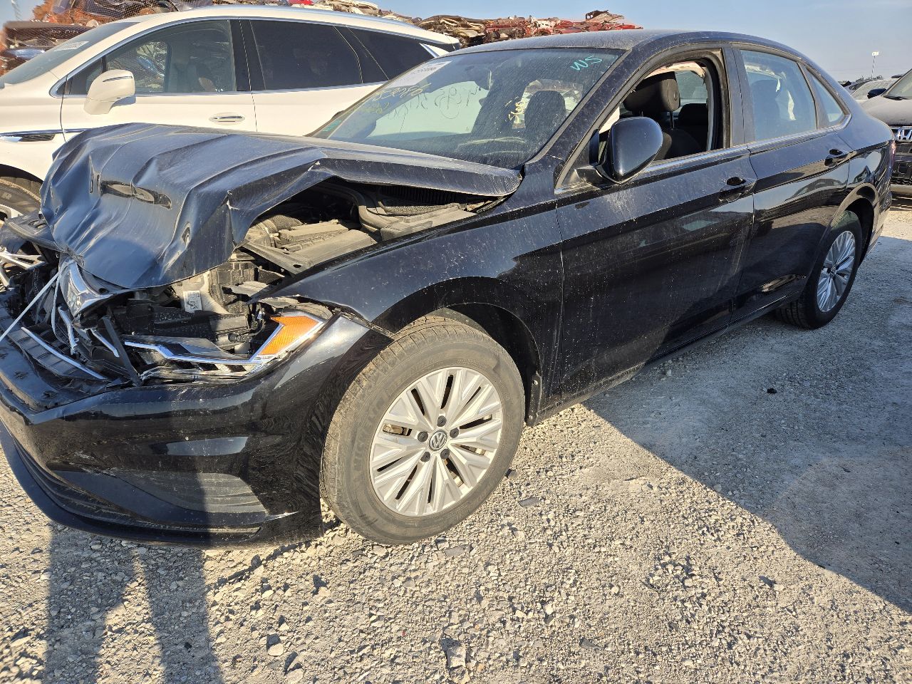 Vehicle/248023_02.jpg