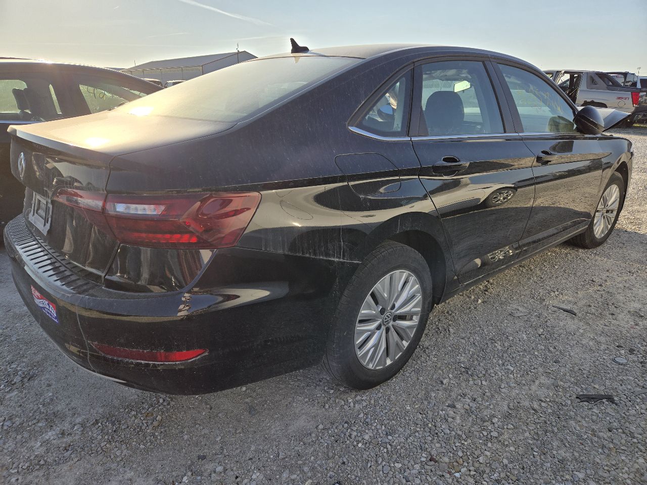 Vehicle/248023_04.jpg