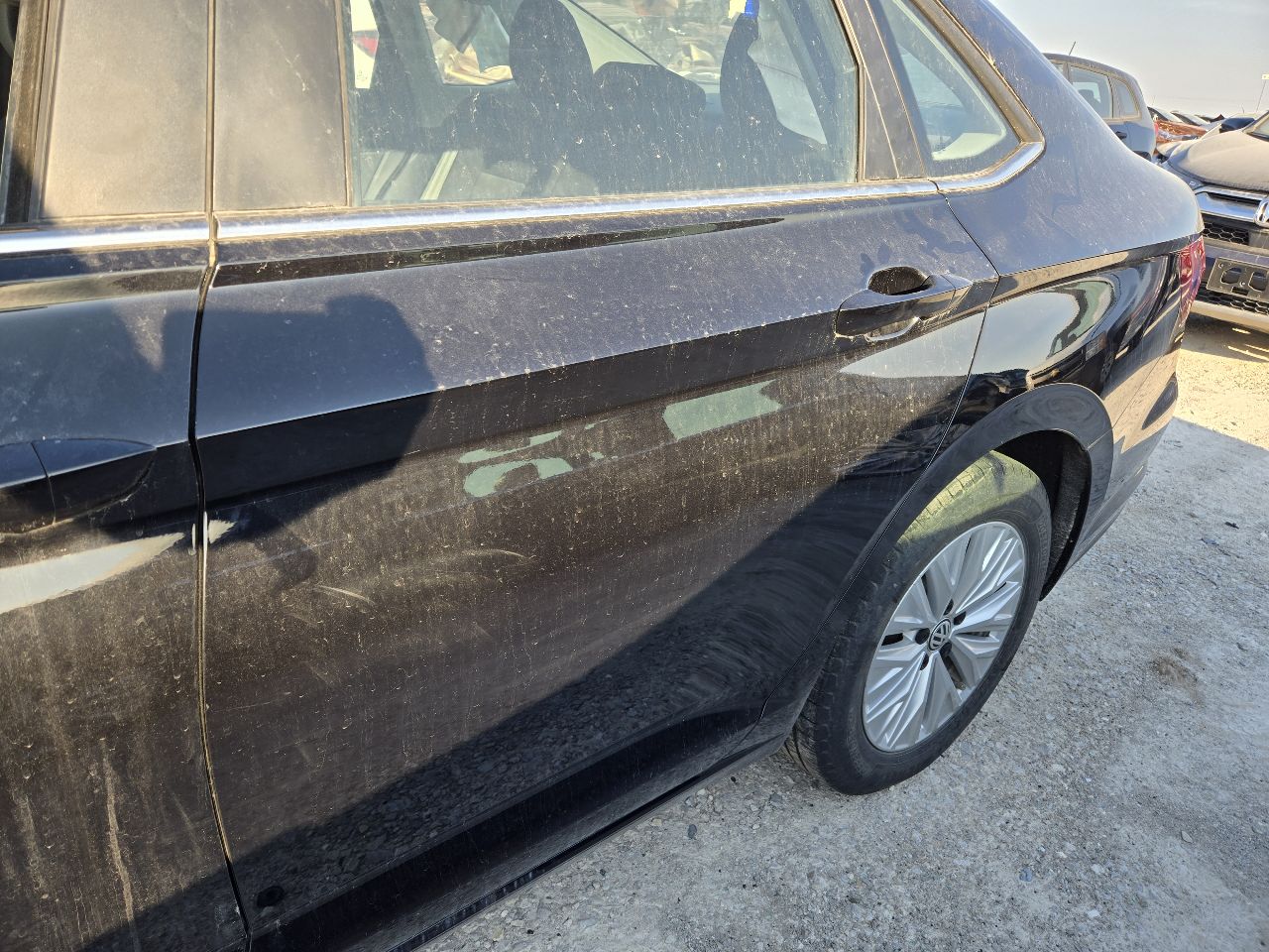 Vehicle/248023_11.jpg