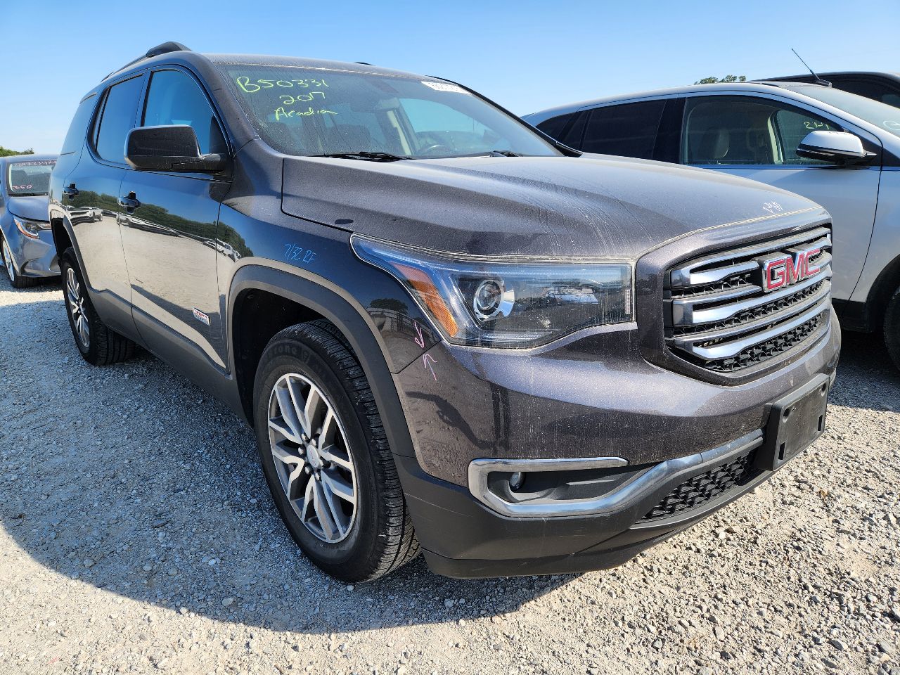 Vehicle/248034_04.jpg