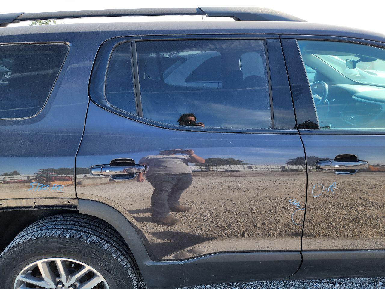 Vehicle/248034_11.jpg