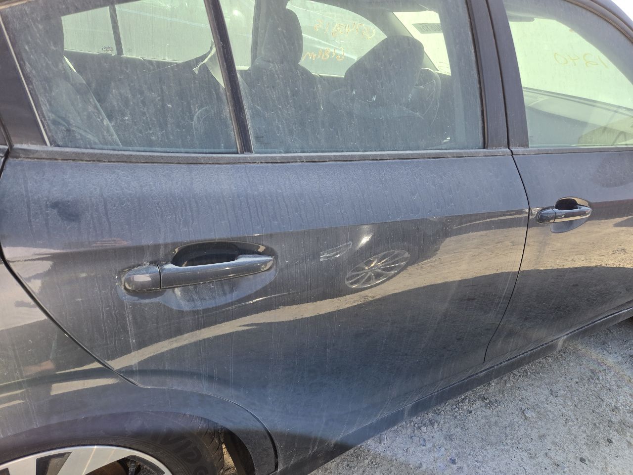 Vehicle/248070_07.jpg