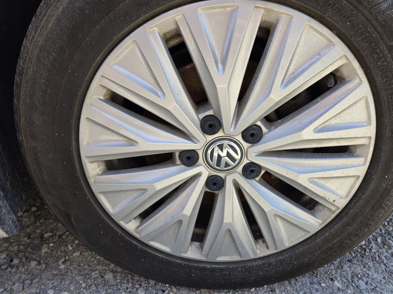 Vehicle/248073_08.jpg