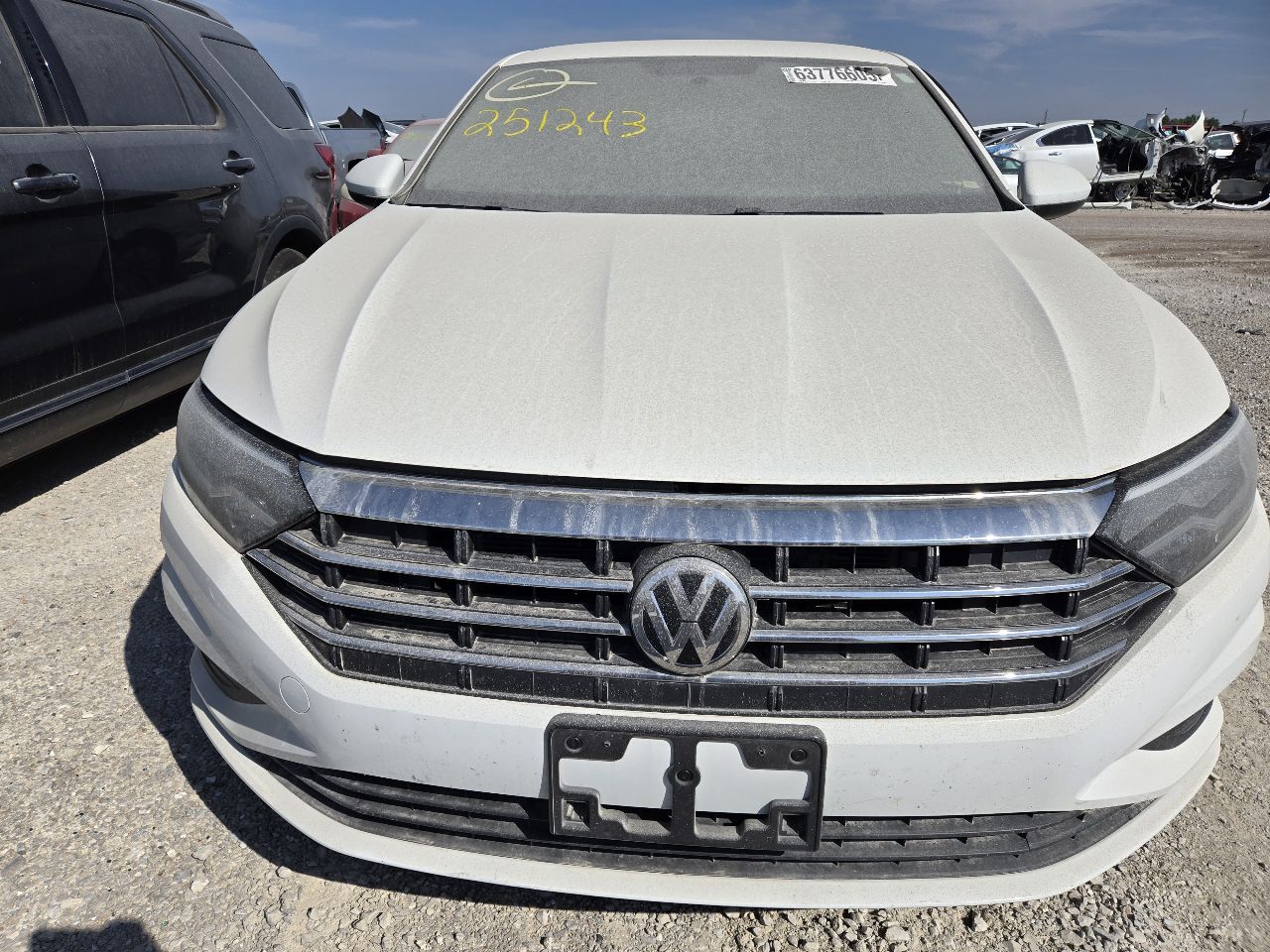 Vehicle/248073_09.jpg