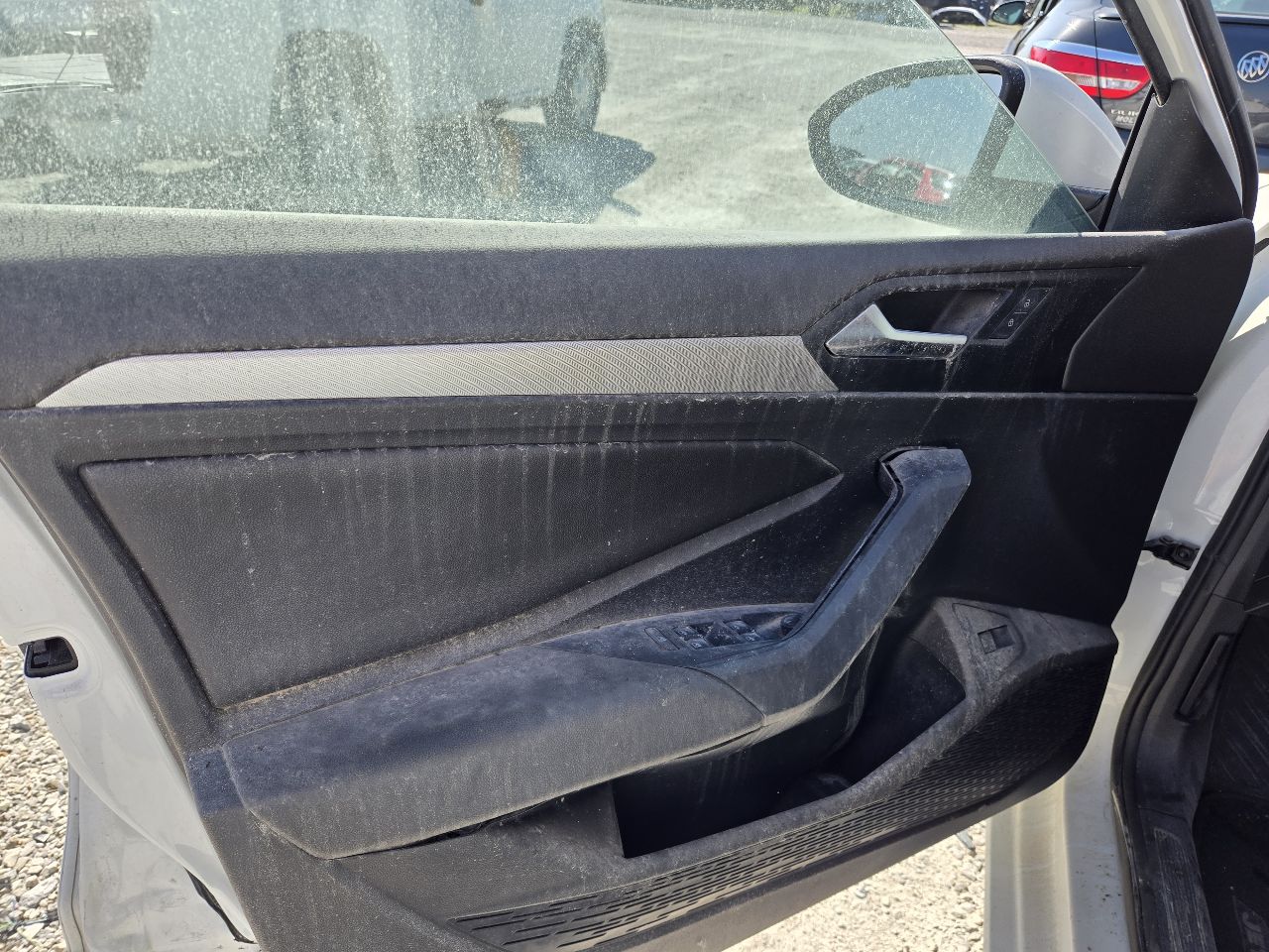 Vehicle/248073_11.jpg