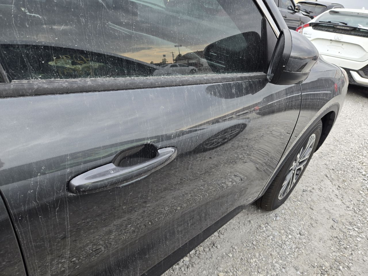 Vehicle/248081_08.jpg