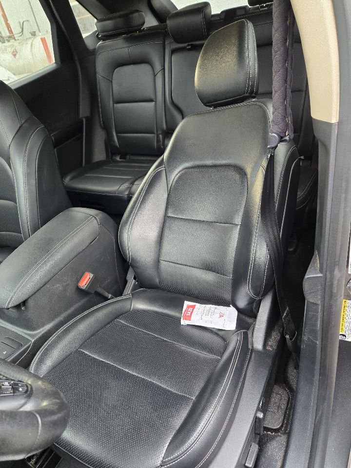 Vehicle/248081_12.jpg