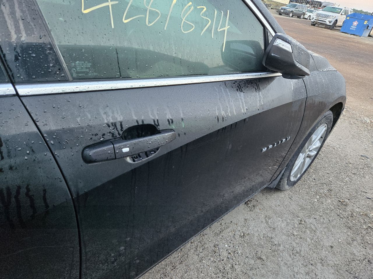 https://f005.backblazeb2.com/file/img-partshotlines-com/Inventory/EX441/Vehicle/248082_08.jpg