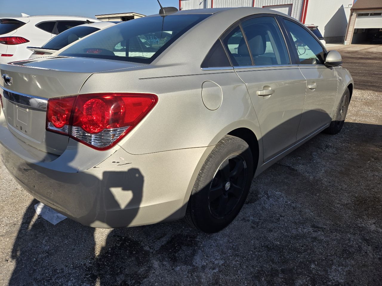 Vehicle/248094_04.jpg