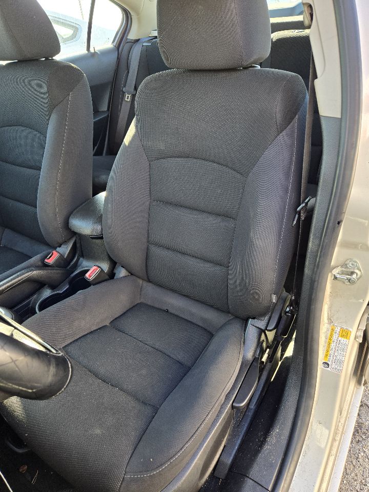 Vehicle/248094_12.jpg