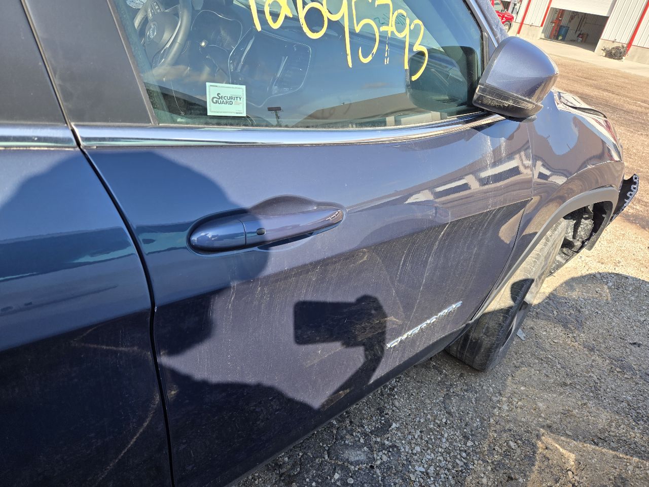Vehicle/248101_08.jpg