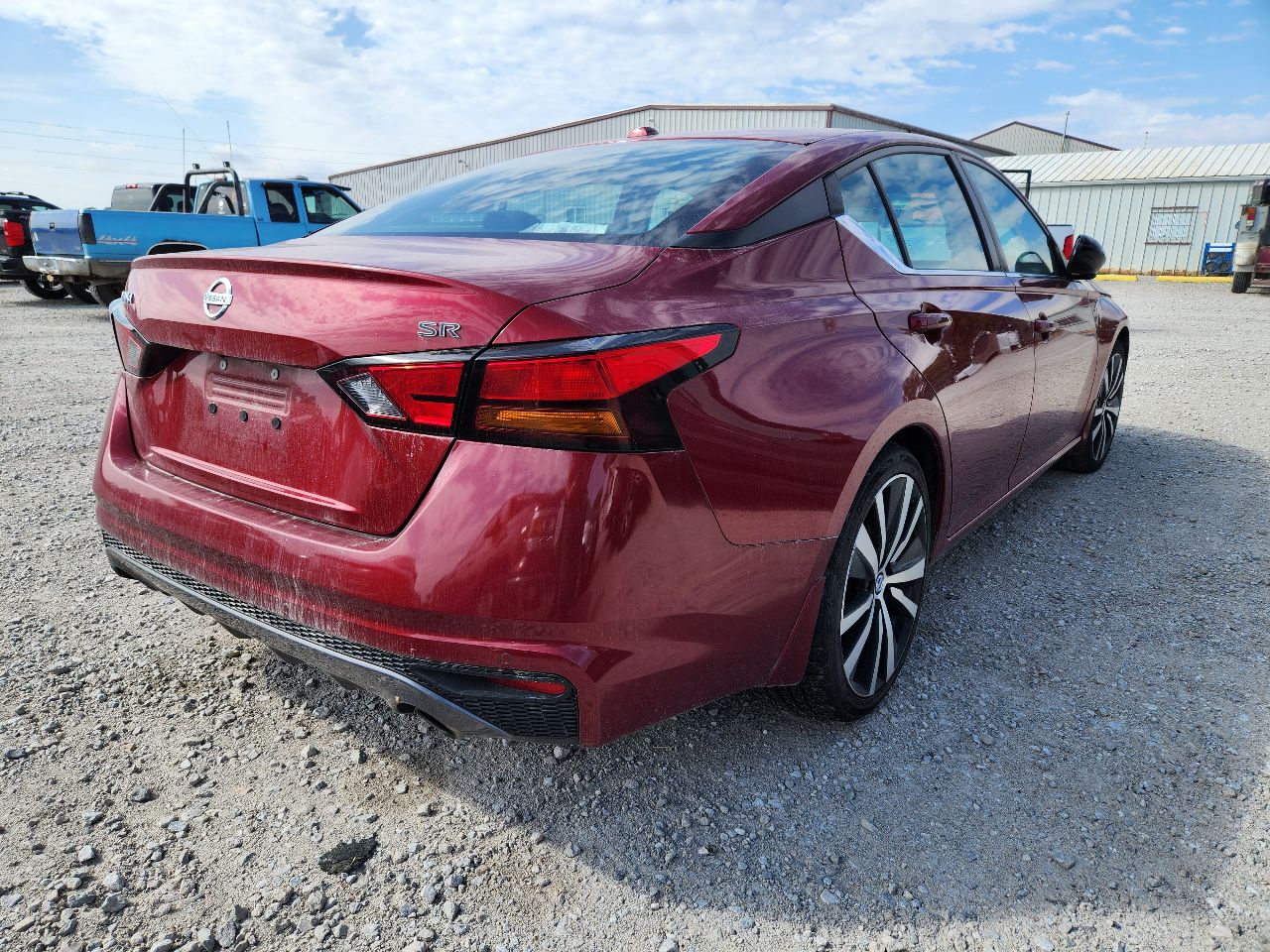 Vehicle/248111_03.jpg