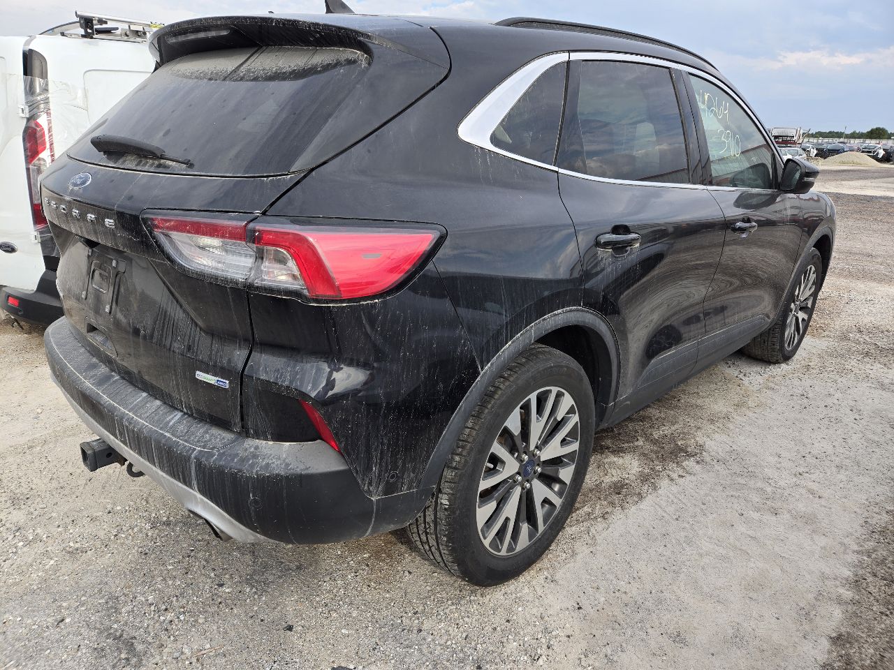 Vehicle/248113_04.jpg