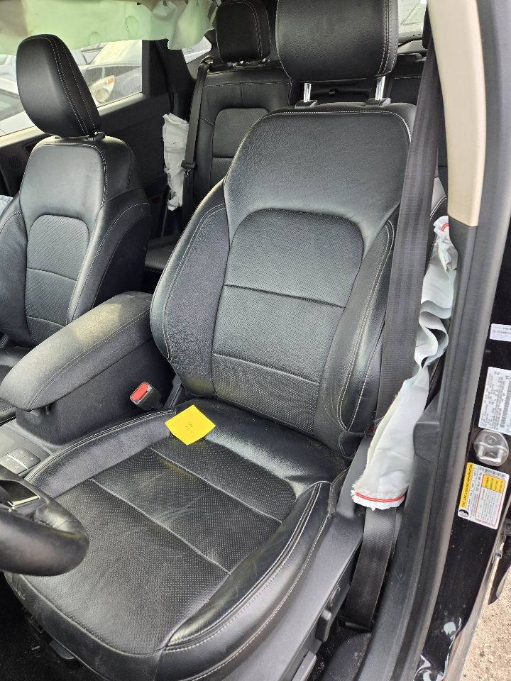 Vehicle/248113_10.jpg