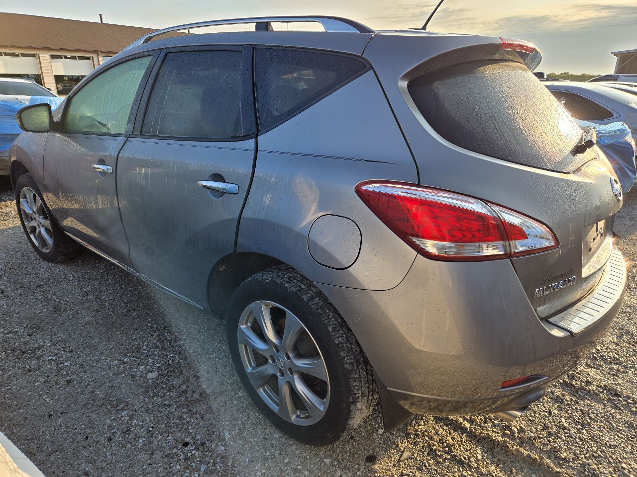 Vehicle/248140_03.jpg