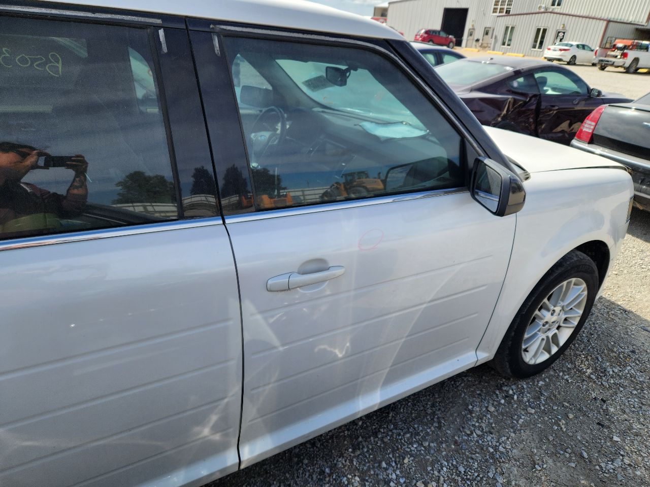 Vehicle/248153_12.jpg