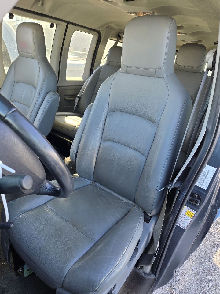 https://f005.backblazeb2.com/file/img-partshotlines-com/Inventory/EX441/Vehicle/248166_11.jpg