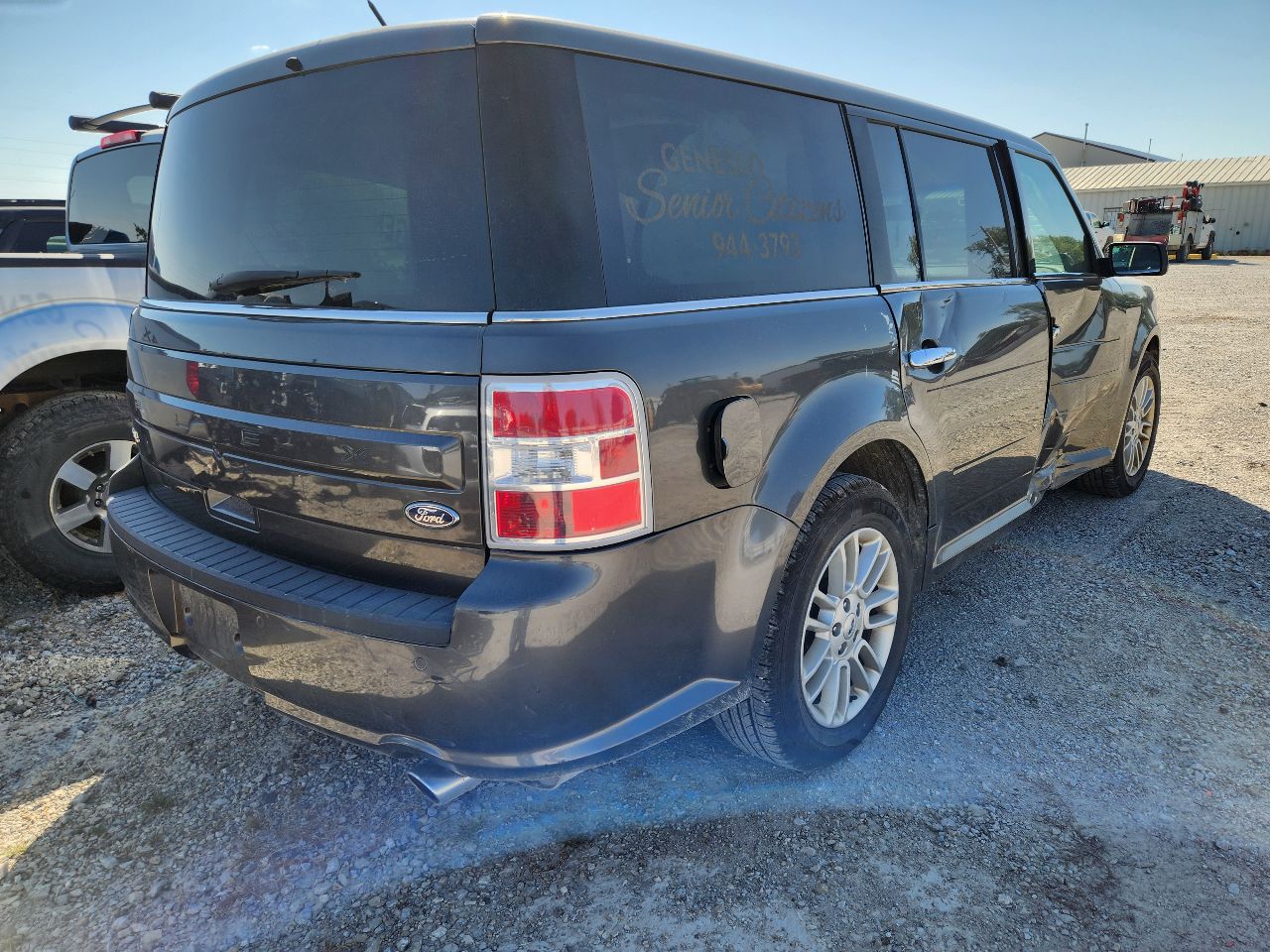 Vehicle/248173_03.jpg