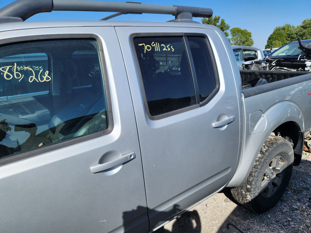 https://f005.backblazeb2.com/file/img-partshotlines-com/Inventory/EX441/Vehicle/248175_09.jpg