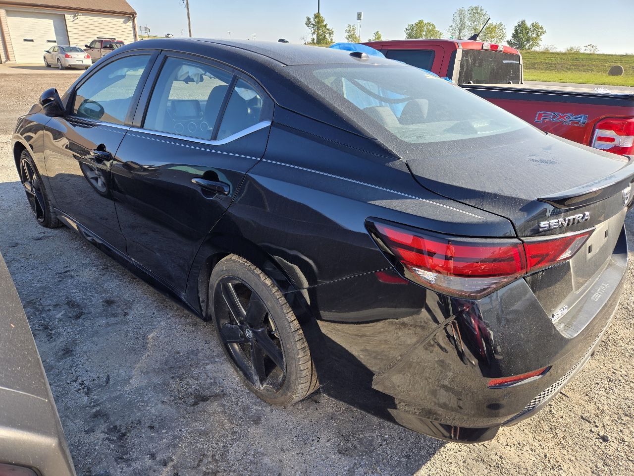 Vehicle/248181_03.jpg