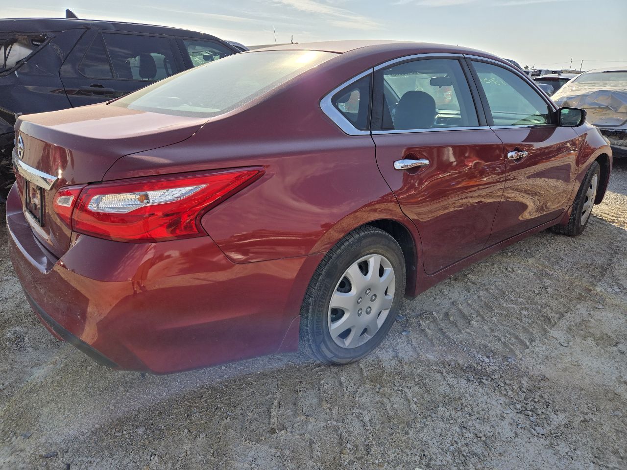 Vehicle/248202_04.jpg