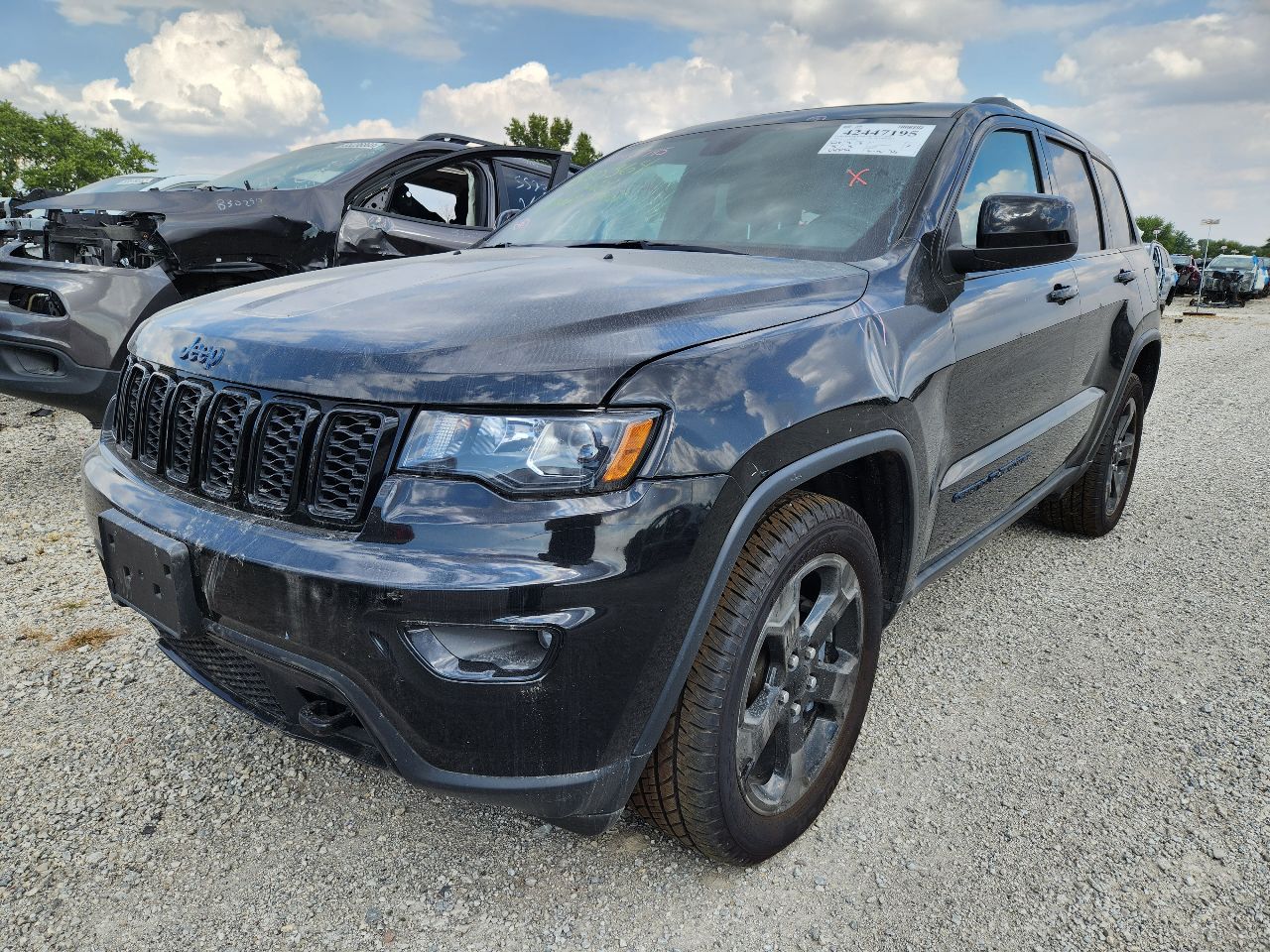 Vehicle/248213_01.jpg