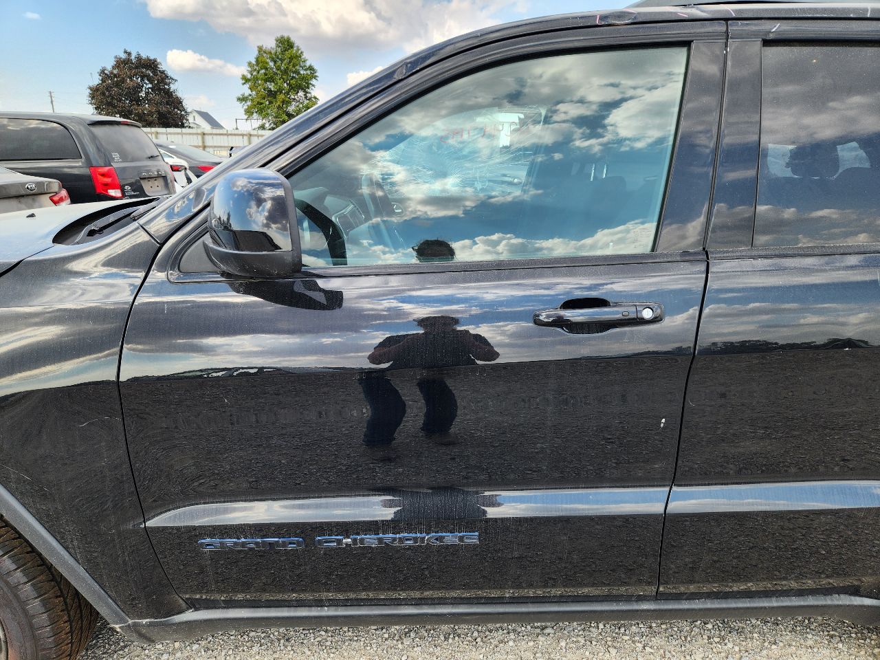 Vehicle/248213_10.jpg
