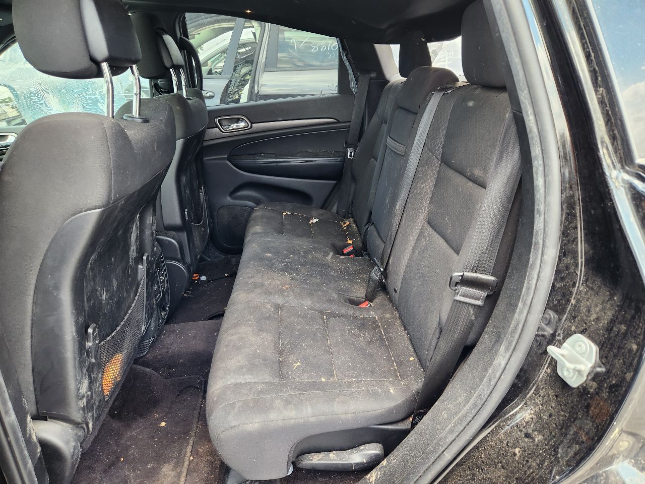 Vehicle/248213_14.jpg