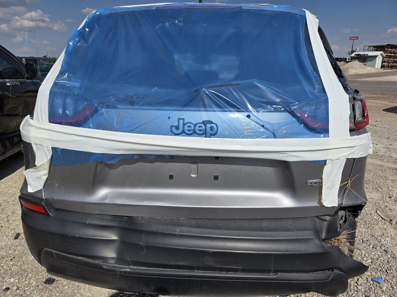 Vehicle/248236_05.jpg