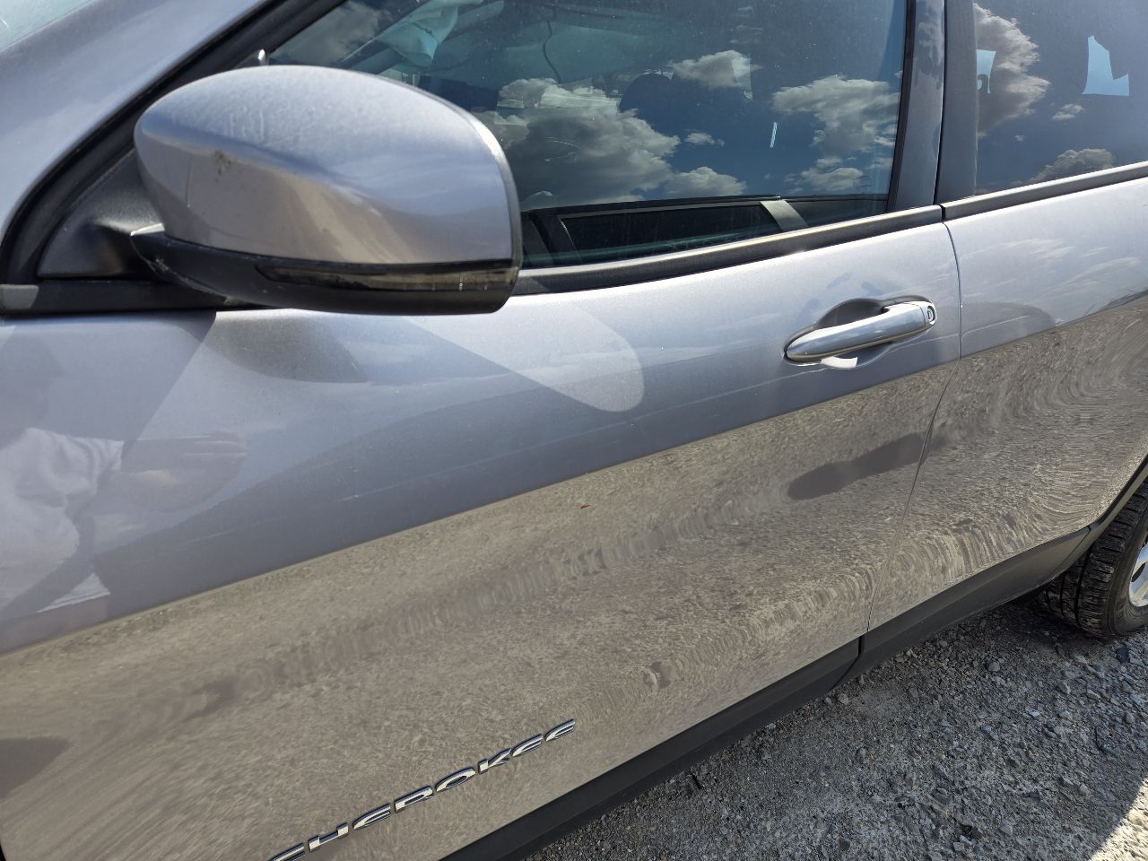 Vehicle/248236_08.jpg