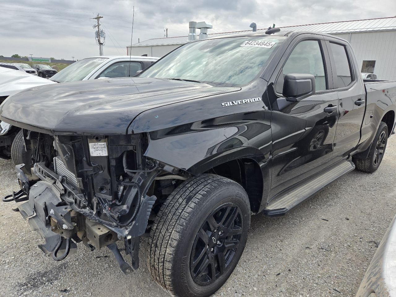Vehicle/248301_02.jpg
