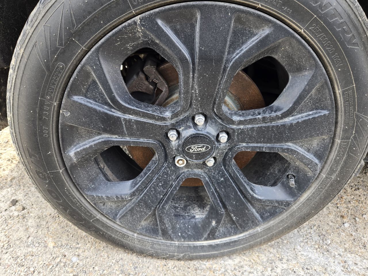 https://f005.backblazeb2.com/file/img-partshotlines-com/Inventory/EX441/Vehicle/248306_06.jpg