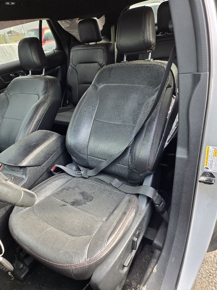 https://f005.backblazeb2.com/file/img-partshotlines-com/Inventory/EX441/Vehicle/248306_10.jpg