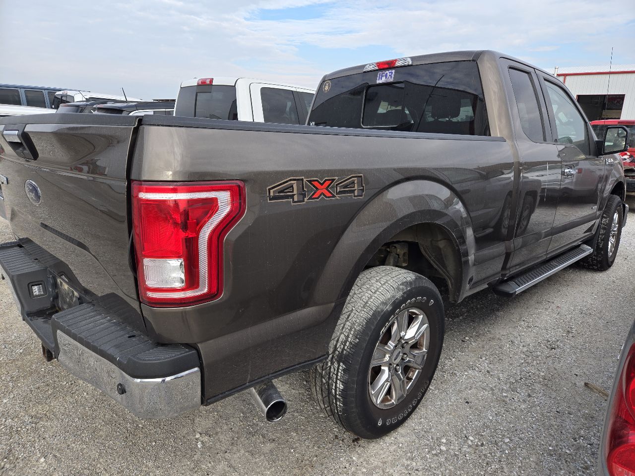 Vehicle/248322_04.jpg