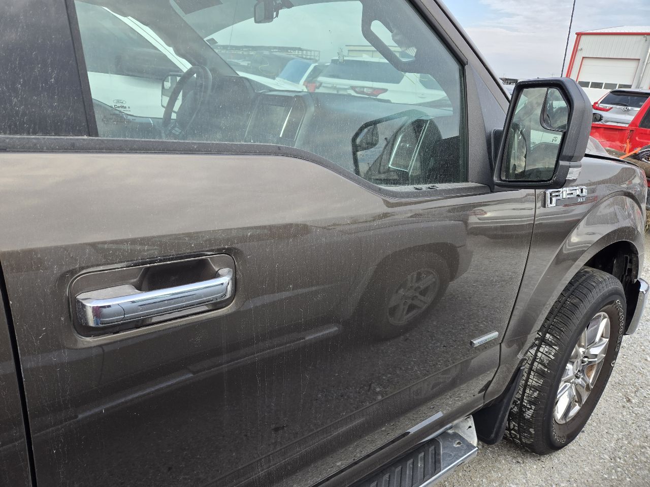 Vehicle/248322_08.jpg