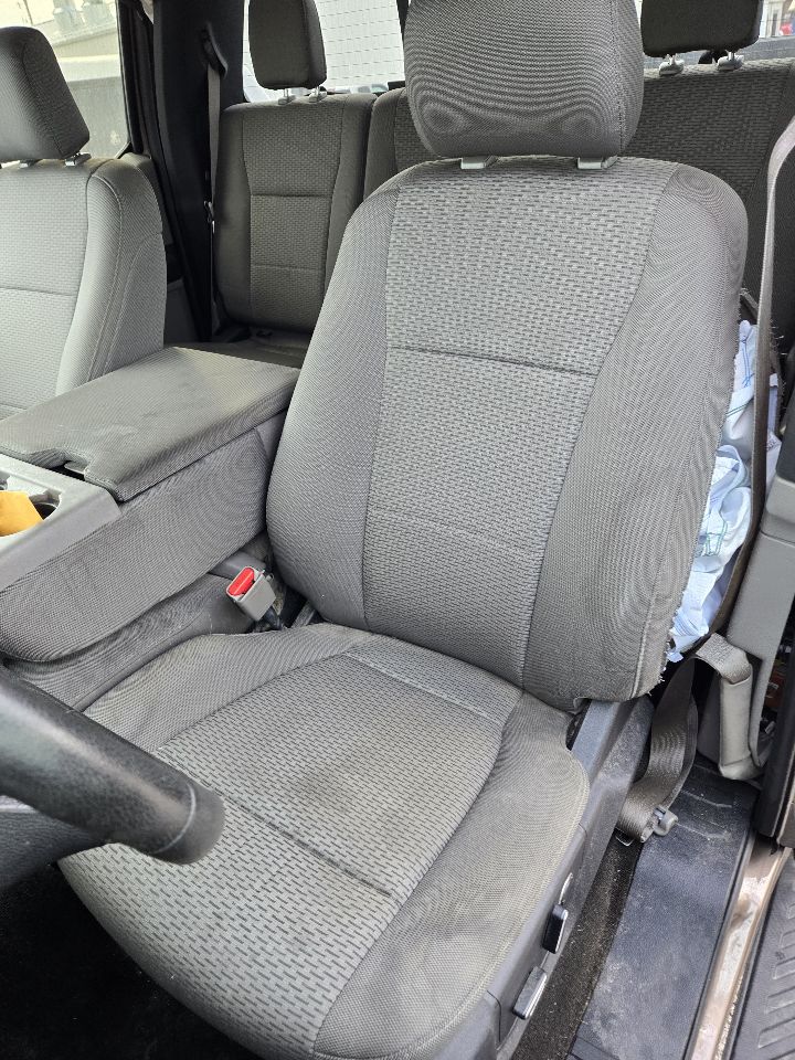 Vehicle/248322_12.jpg