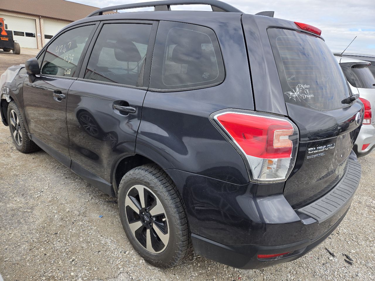 Vehicle/248358_03.jpg